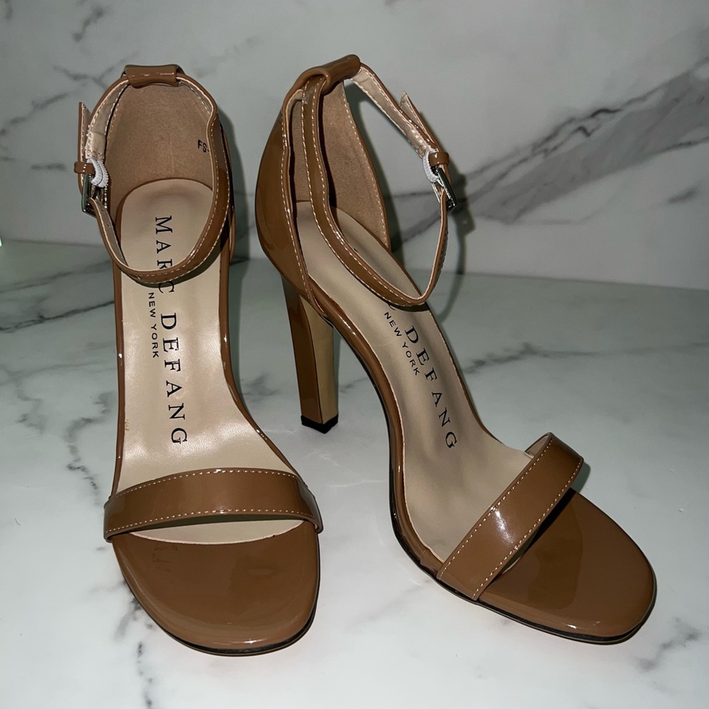 NEW Marc Defang Nude Heels